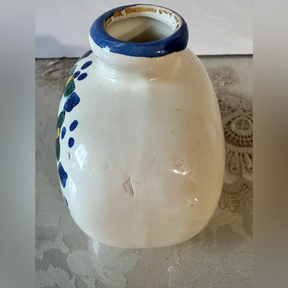 Vintage Hand Painted Flowers Pottery small colorful, ceramic Vase Made In Italy